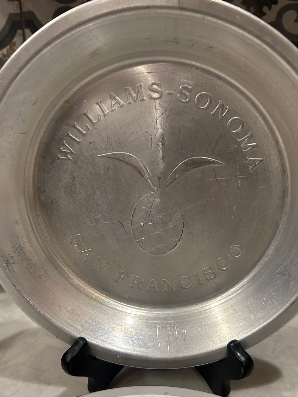 Williams Sonoma-San Francisco Metal Pie Tins- SET OF TWO- EUC